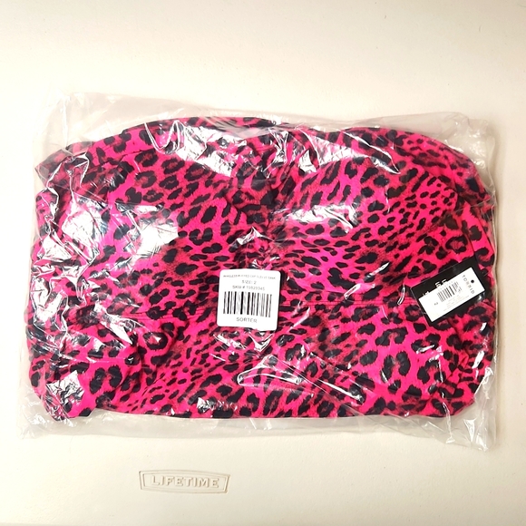 ❤️NWT VINTAGE TORRID SWIM TANKINI TOP RETRO STYLE CAP SLEEVE RUCHED PINK LEOPARD - Picture 3 of 14